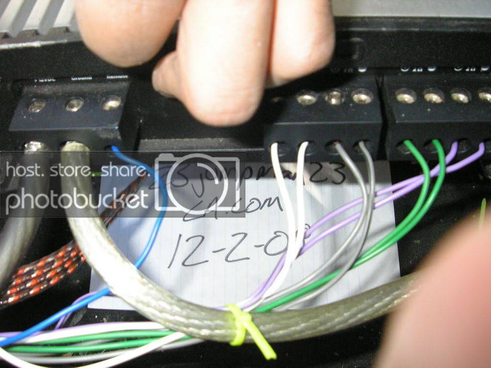 003-1.jpg