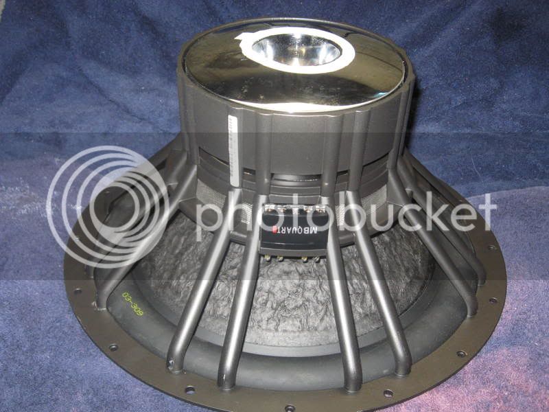 caraudio012.jpg