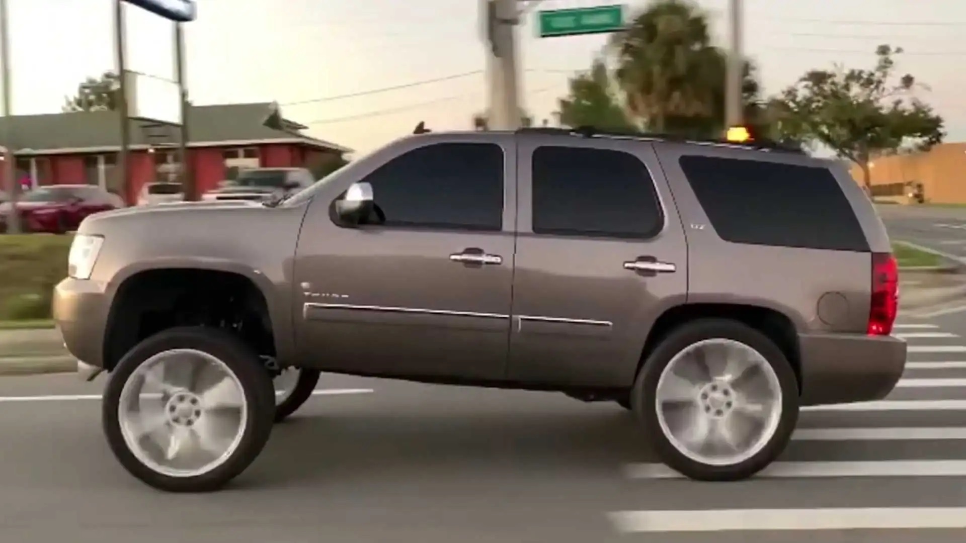 Gay-SUV.jpg