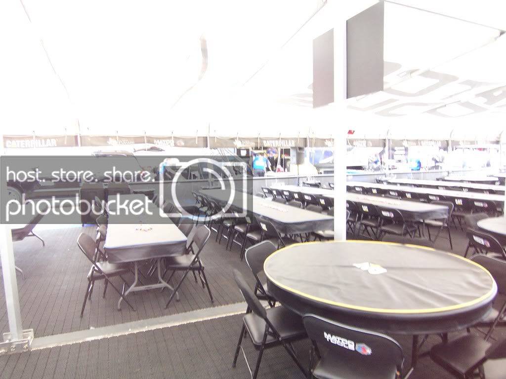 nhra009.jpg