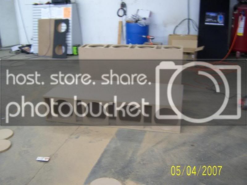 box004-1.jpg