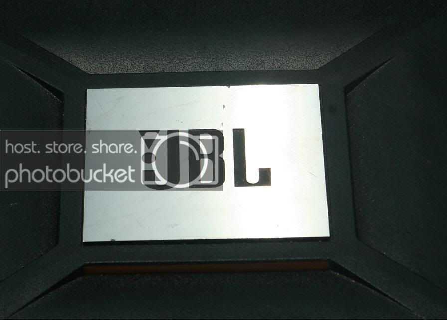 jbl12001002.jpg