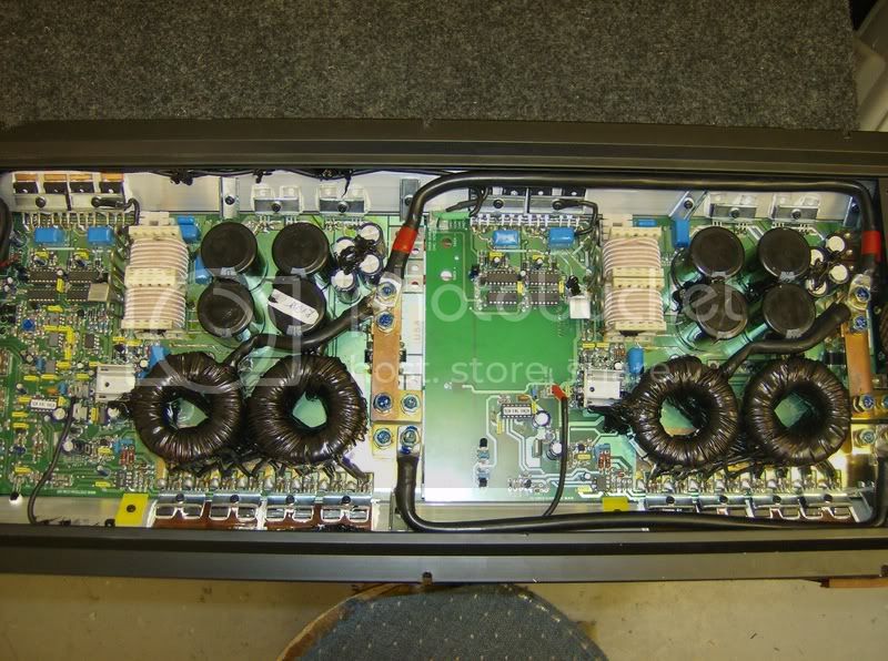 AmpInternals001.jpg