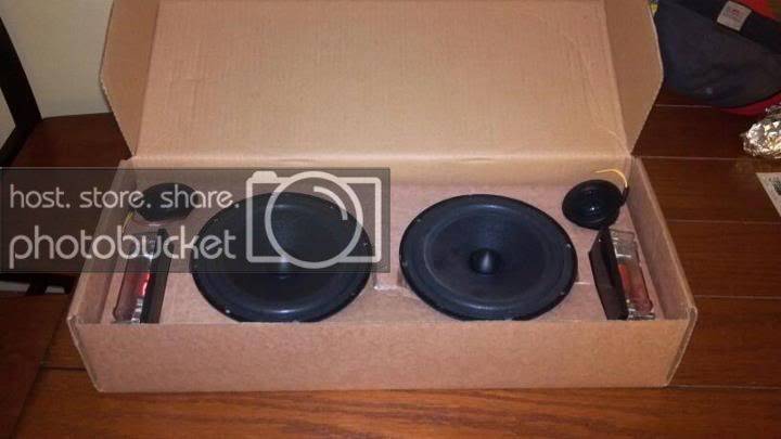 389122_505638426128741_601897806_n.jpg