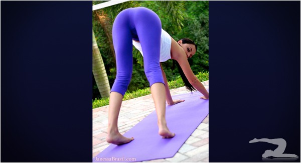 janessa-brazil-yoga.jpg