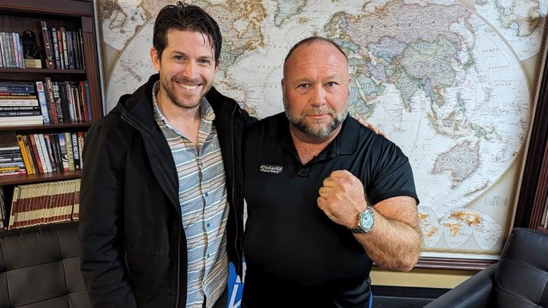 www.infowars.com