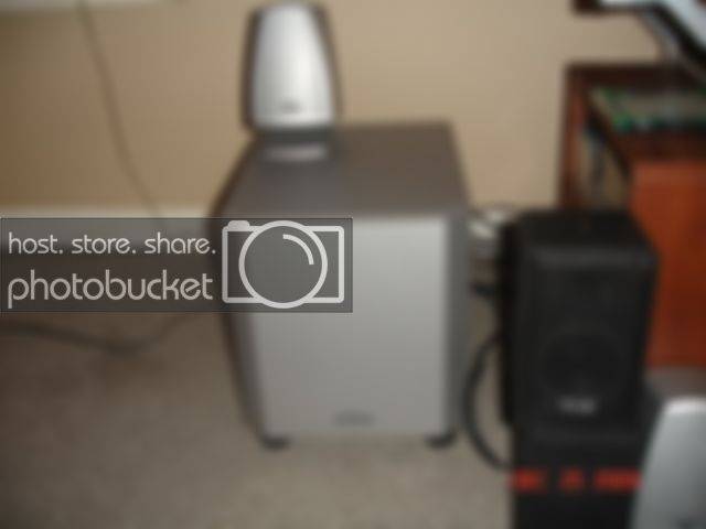 BostonAcoustics001.jpg