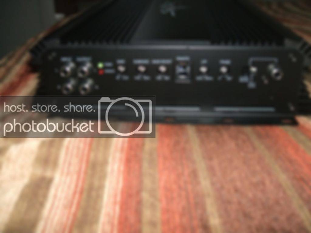 2012_0401SKARFORSALE0005.jpg