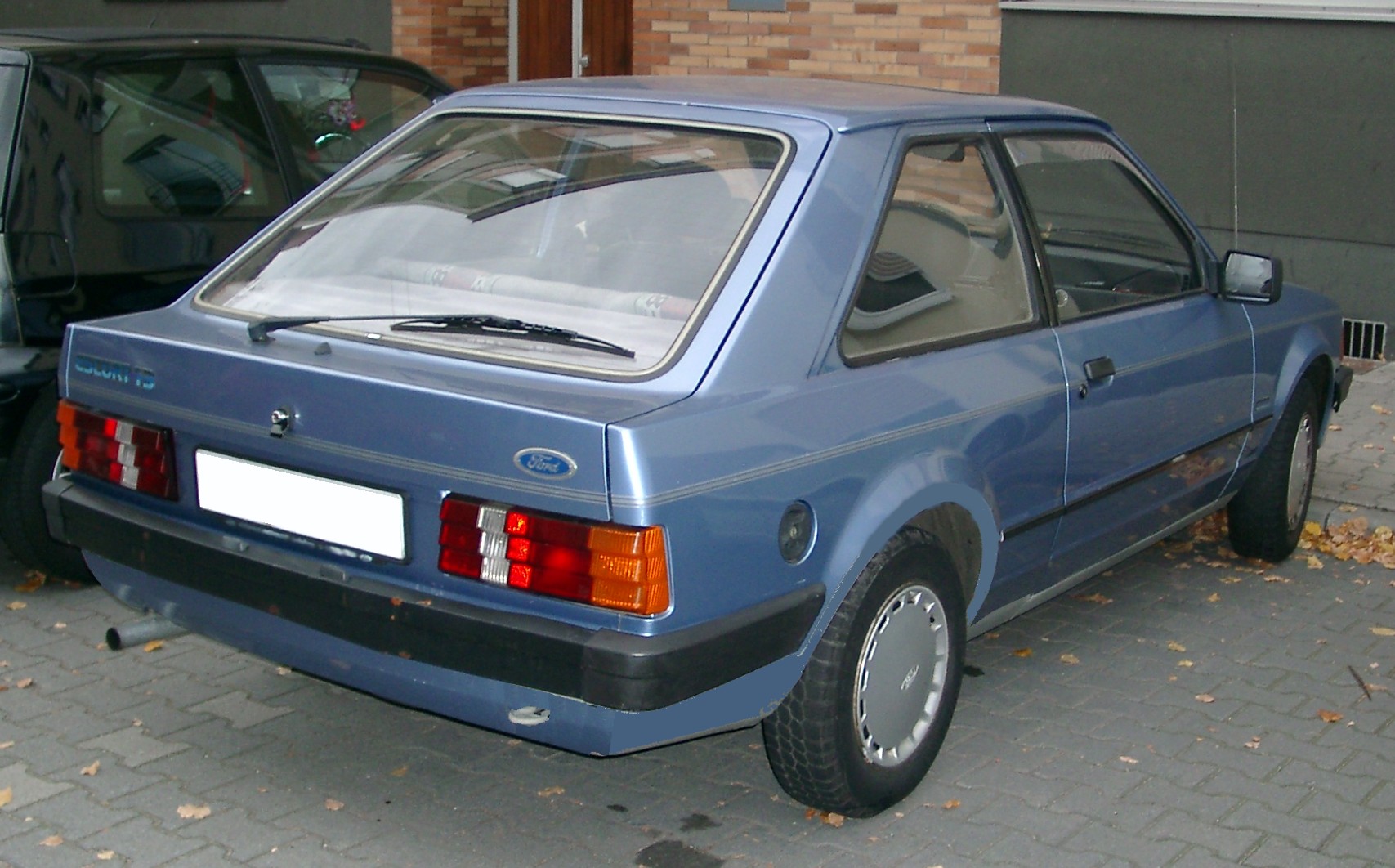 Ford_Escort_rear_20071017.jpg