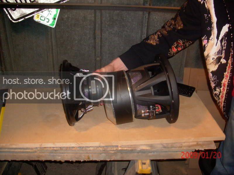 002-1.jpg