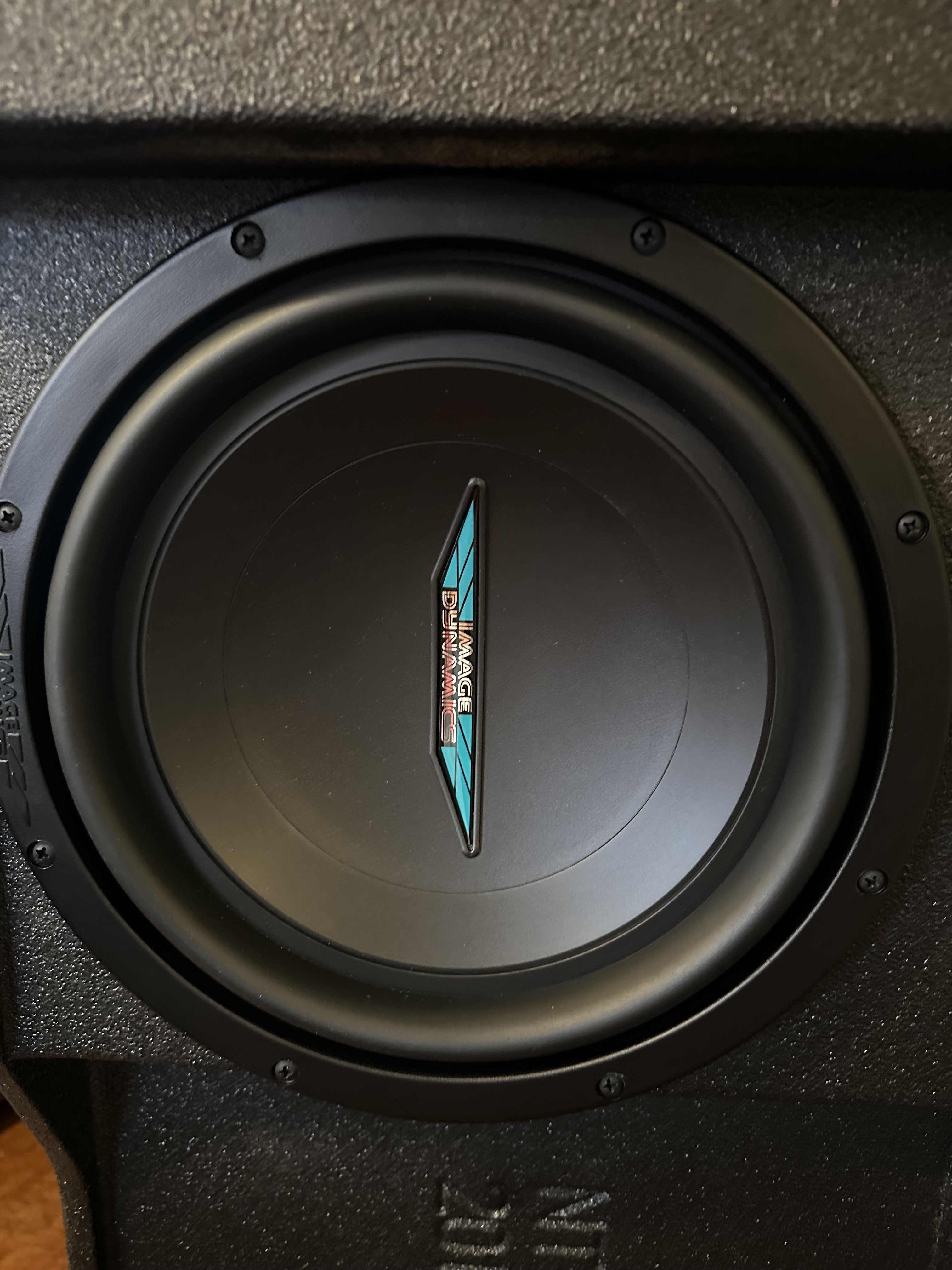 www.diymobileaudio.com