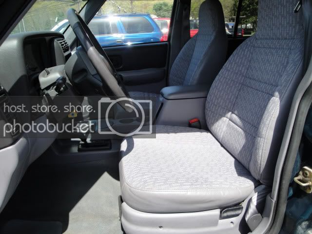 1J4FJ28S7VL564575-20c.jpg