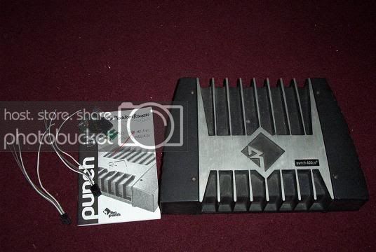 9-18-06caraudio005.jpg