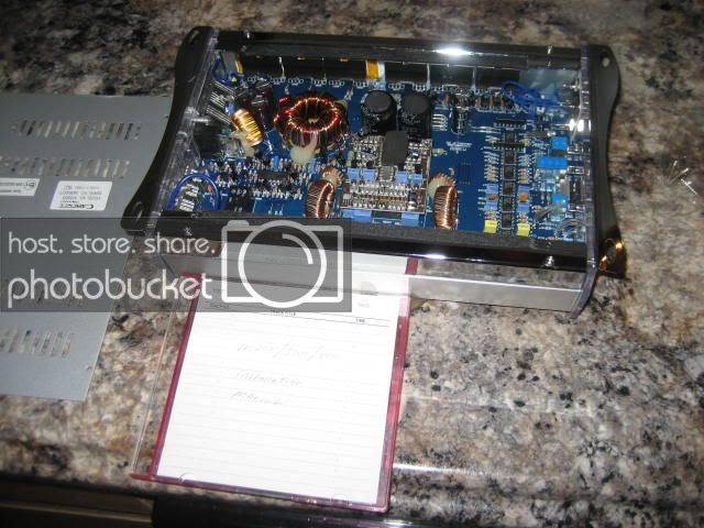 AmadeusM3000001.jpg