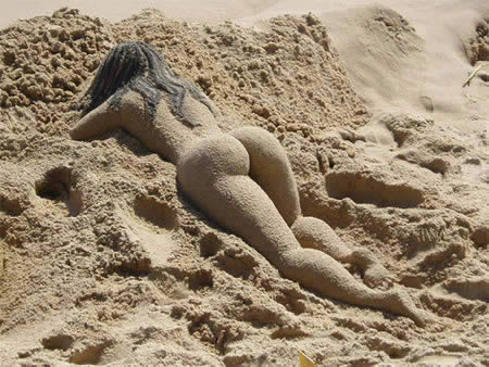 sand-sculptures-uphaa-(1).jpg