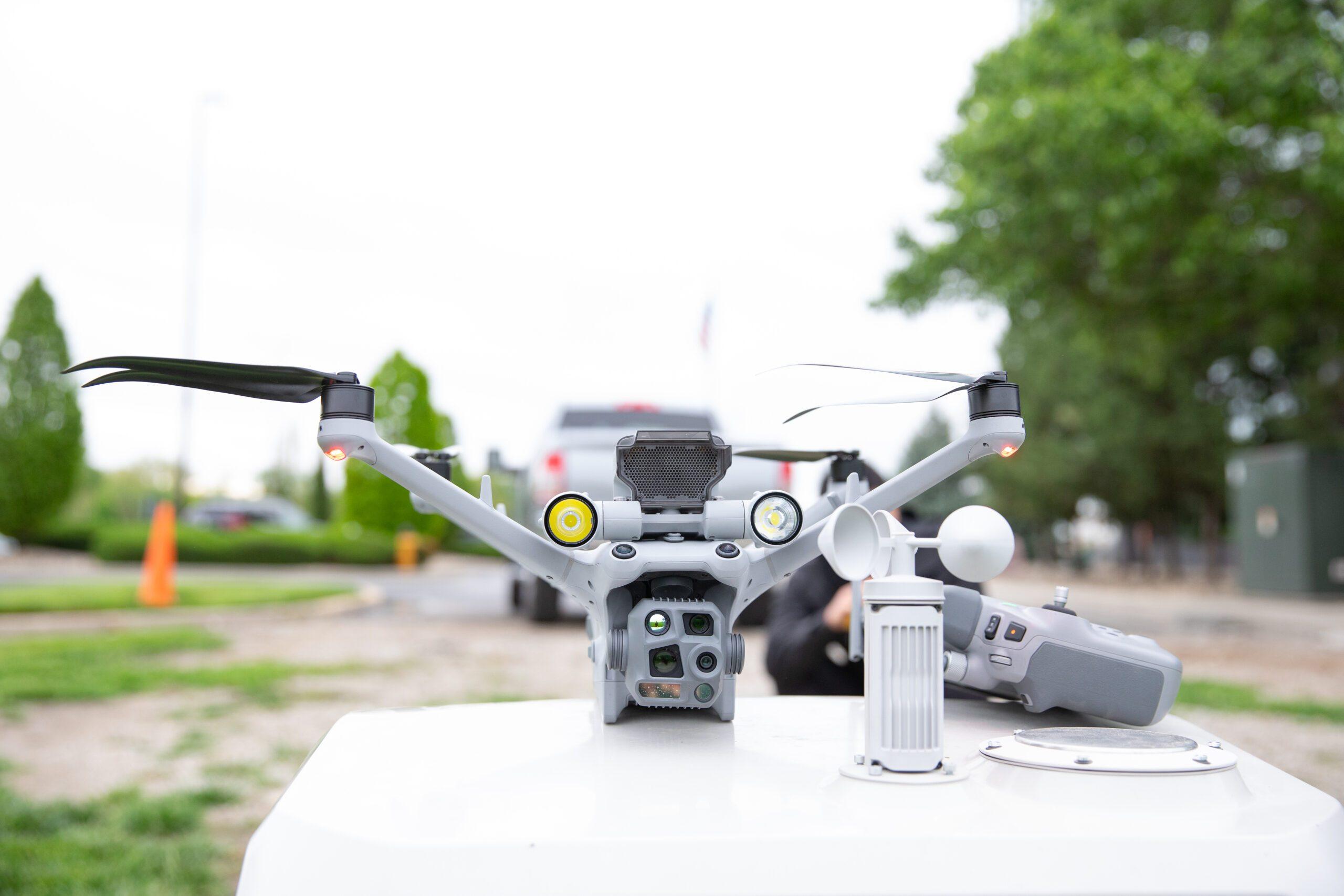 dronelife.com