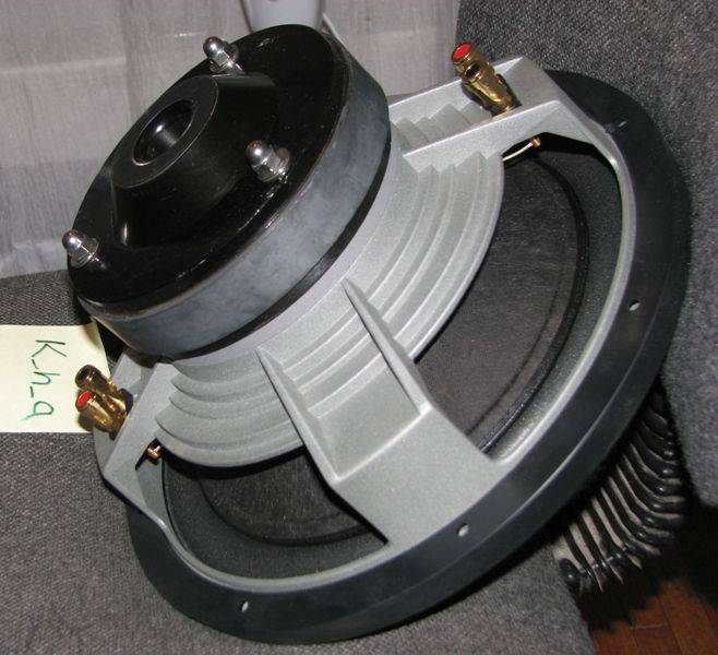 UltraLA12003.jpg