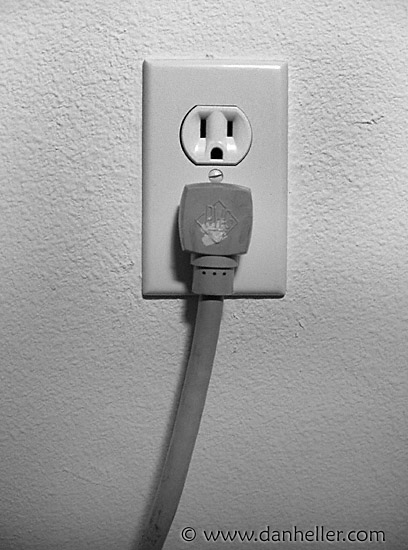 wall-socket-big.jpg