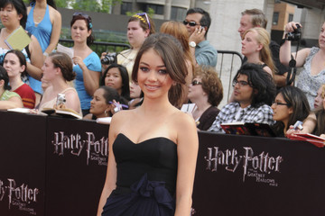 Sarah+Hyland+_LVZwDC8j7Tm.jpg