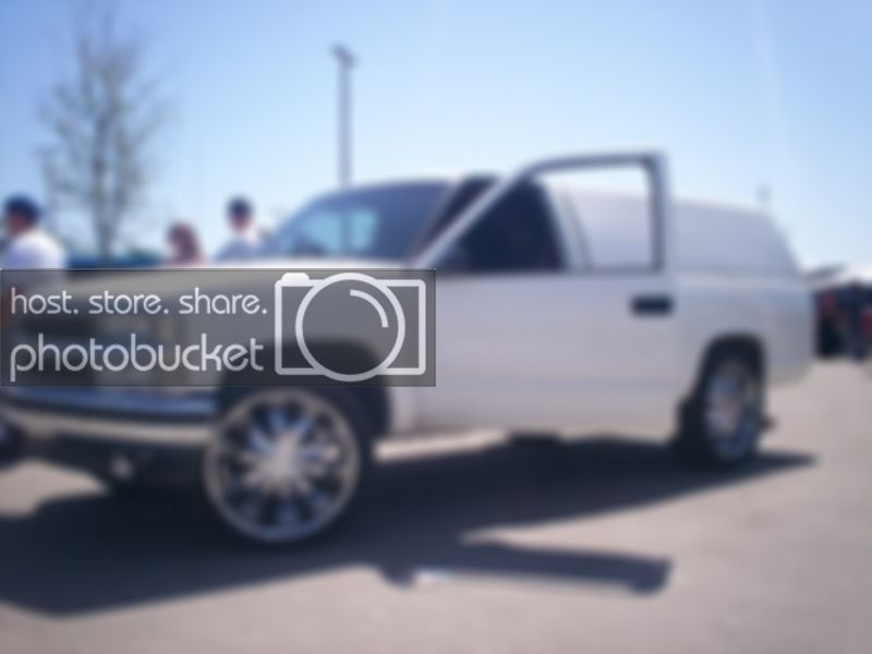 whitetruck.jpg