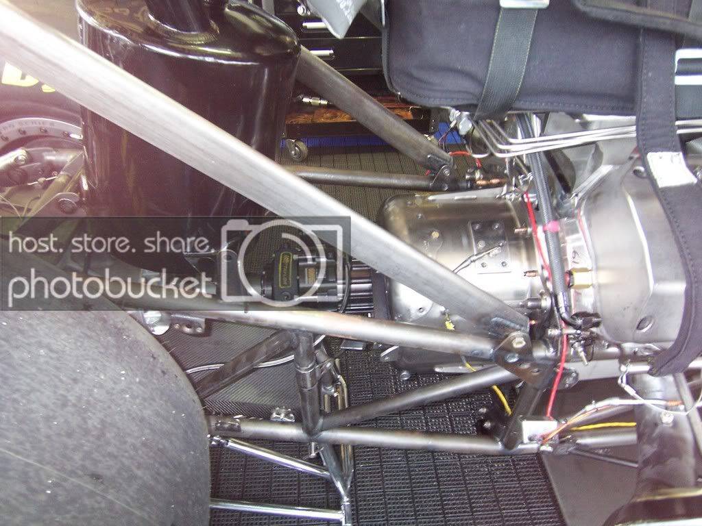 nhra004.jpg