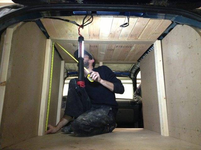 xmo6l1.jpg