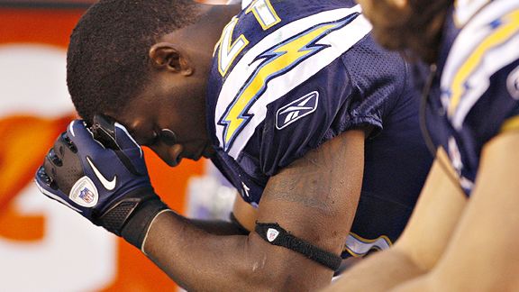 nfl_a_ltts_576.jpg