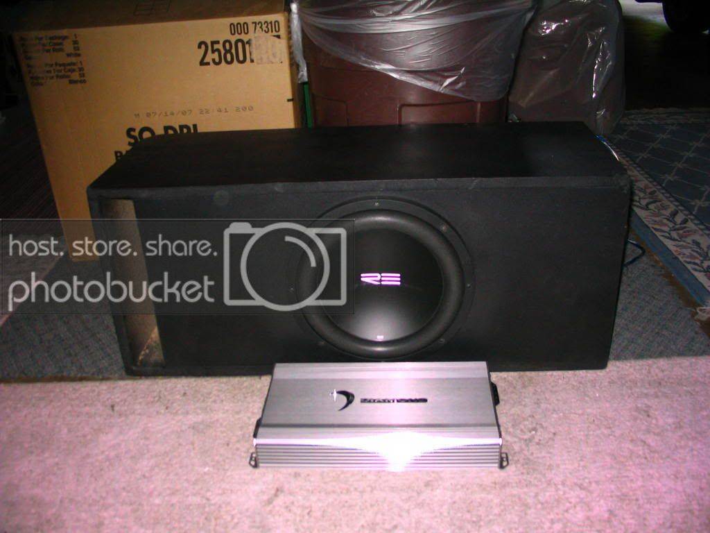 newboxwithamp.jpg