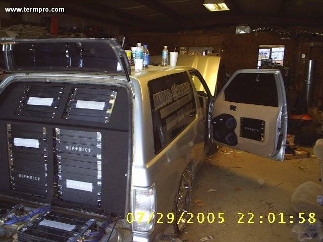 E8146W1M19P35C.jpg