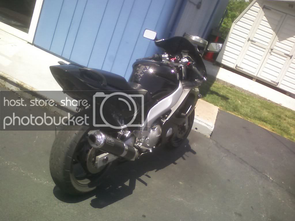 yzf600.jpg