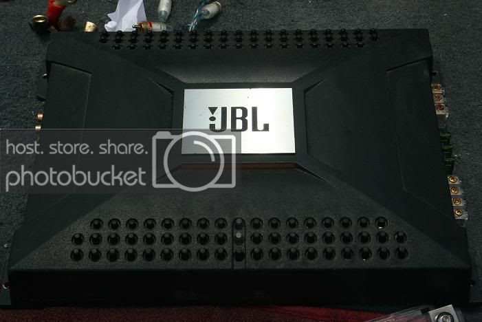 jbl12001001.jpg