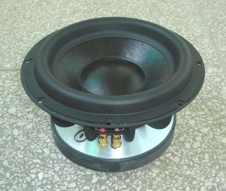 adi.w250d.rel-side.jpg