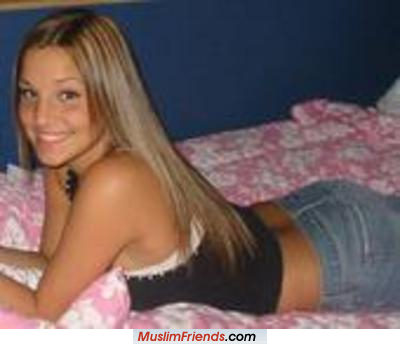 hot_Muslim_chick2.jpg