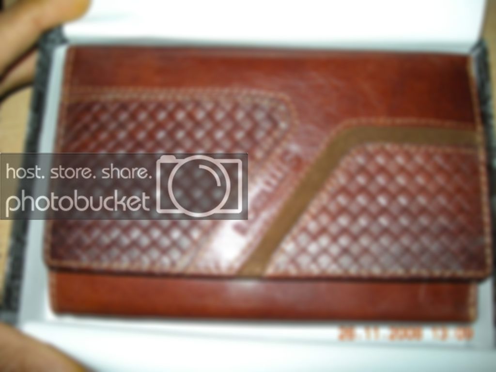 wallets041.jpg