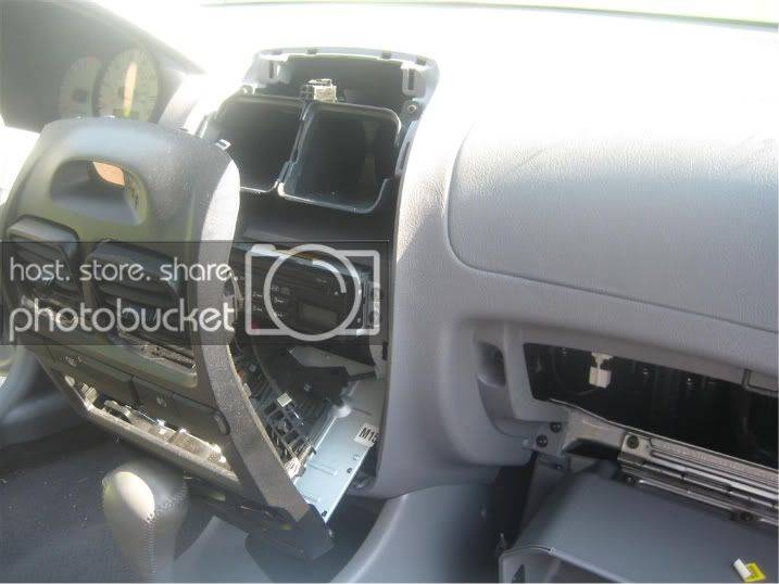HyundaiAudioSystem002Medium.jpg