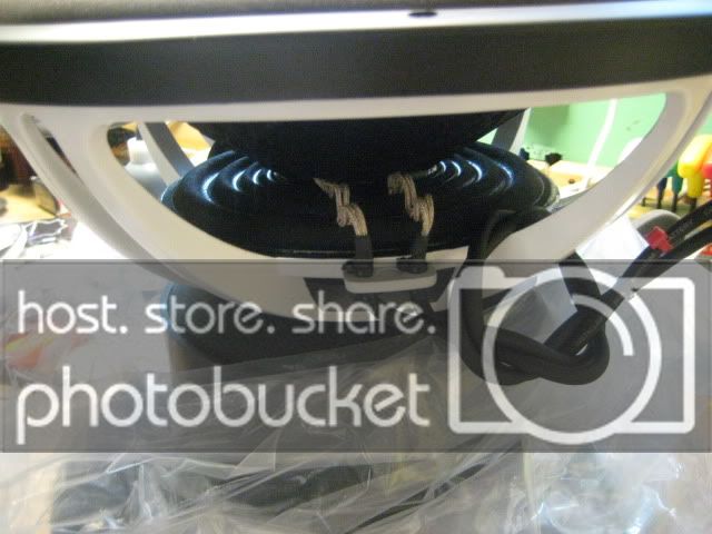 BlackandWhiteBTL095.jpg