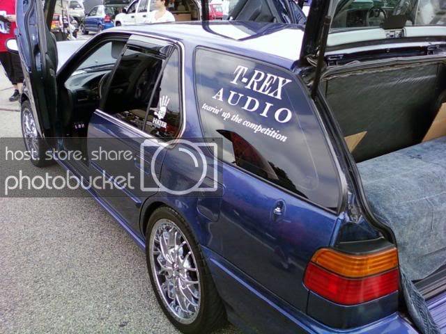 10-4-09NESPLCarShow005.jpg