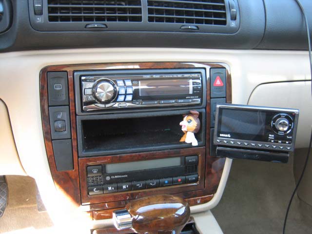 carstereo1.jpg