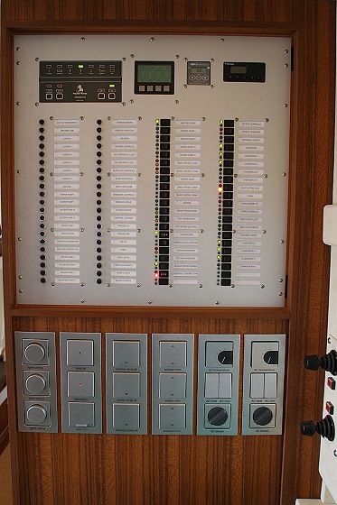 MXXL24AH.i28-560.jpg