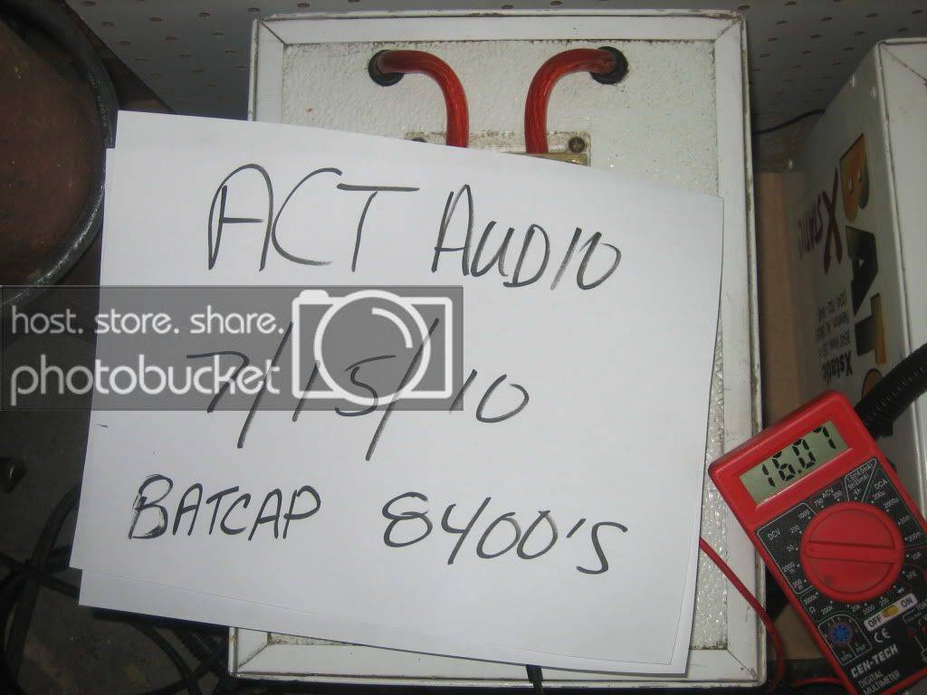 batcap8400004.jpg