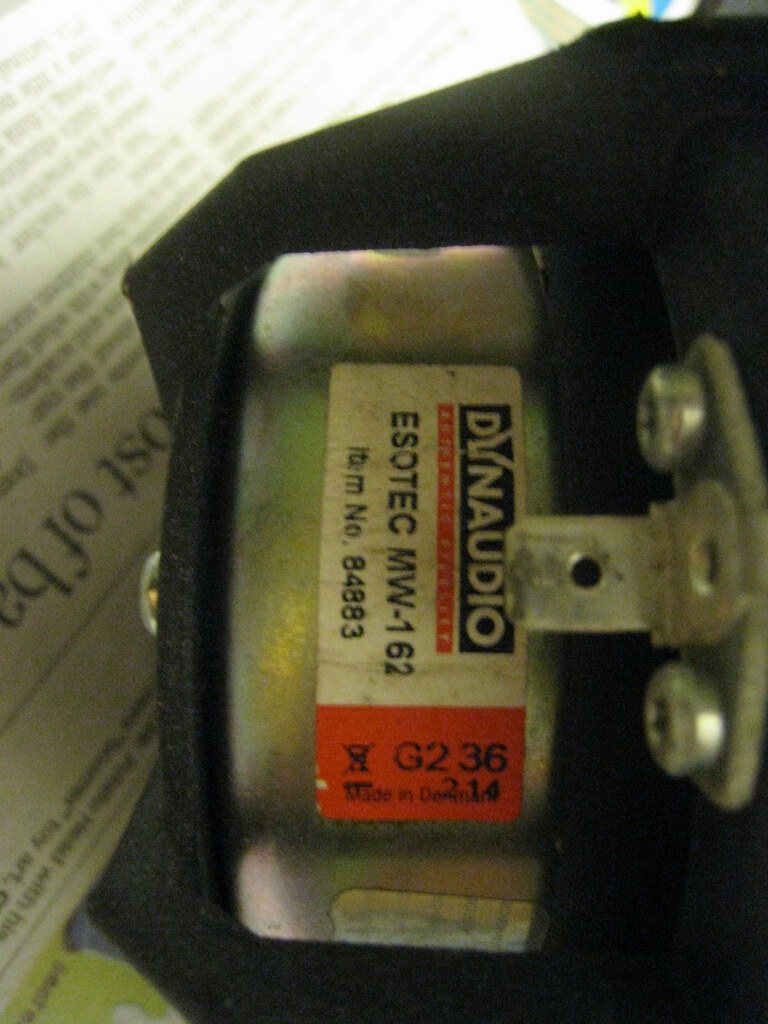 2733249557_1cb0894711_b.jpg