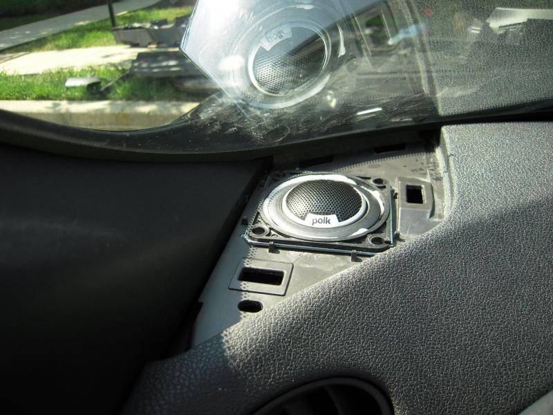 trooper-albums-audio-install-picture18645-picture-021.jpg