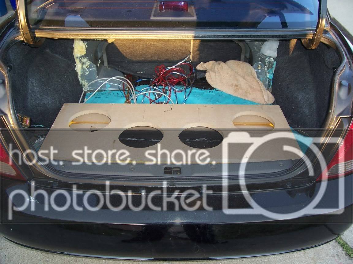 fiberglasssubbox001.jpg