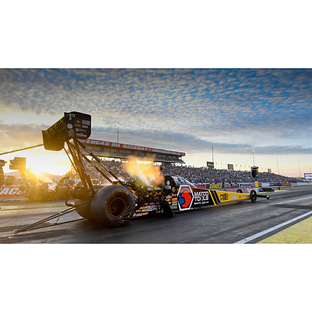 nhra_BYy_WJ2_Vg_Gi_G.jpg