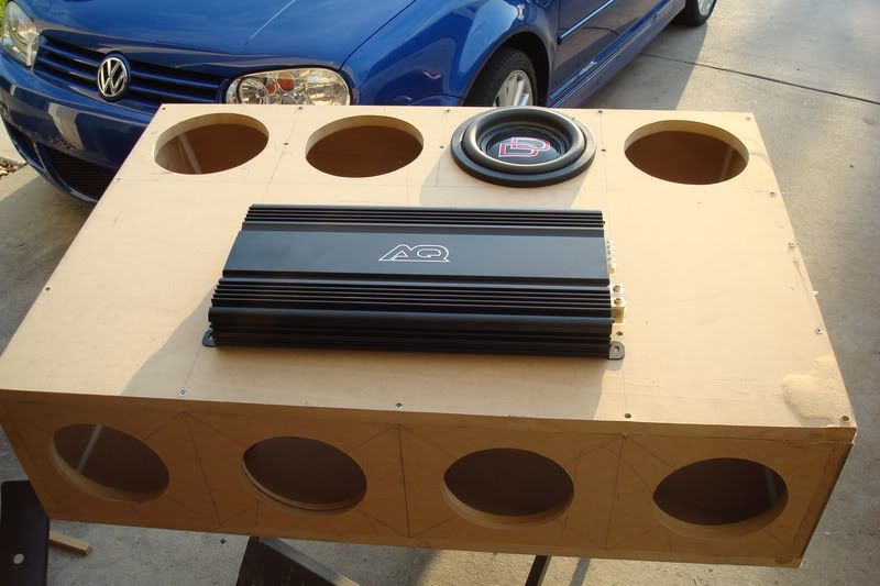 Box006.jpg