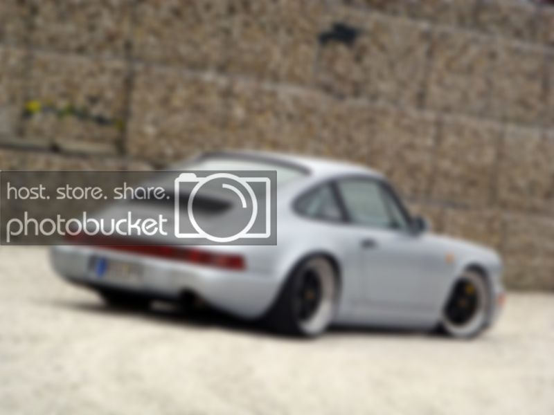 2porsche964.jpg