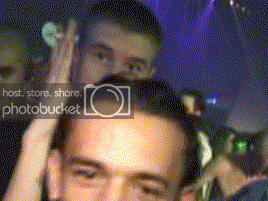 l_fa0d1afd26f7ffe8b442ec91e20994cc.gif