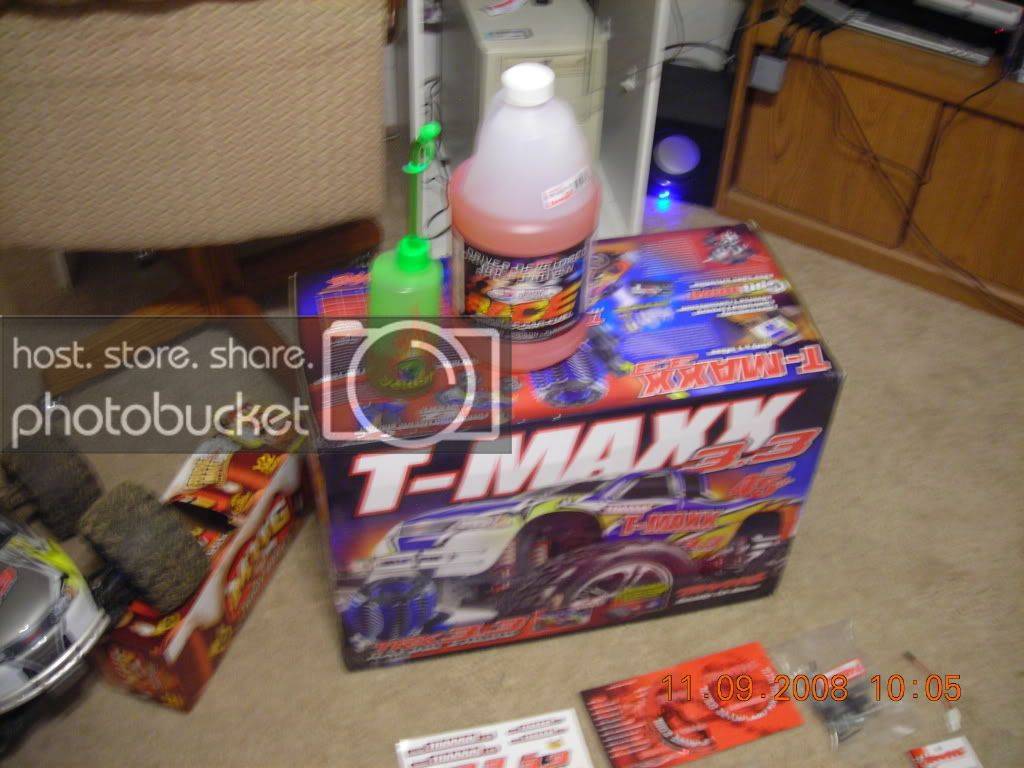 newtraxxas33rtrandhometheater016.jpg