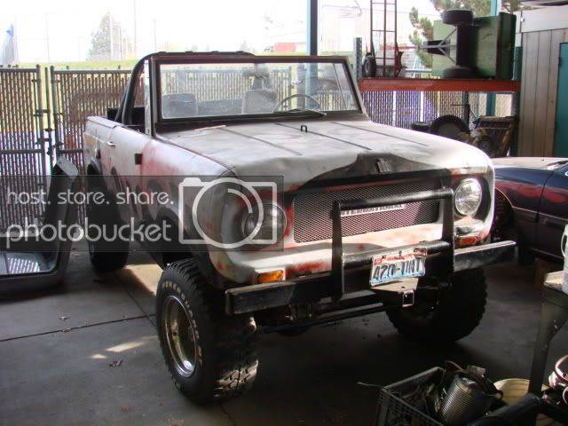 International001.jpg