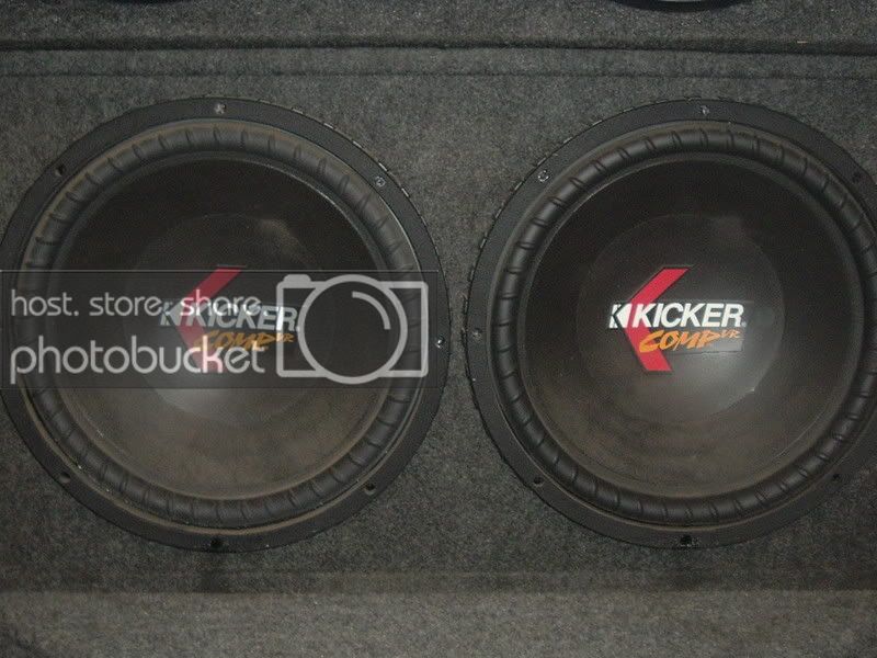 kickin001.jpg